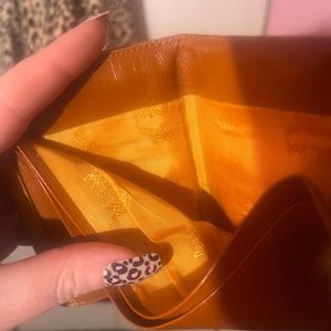 Mcm wallet